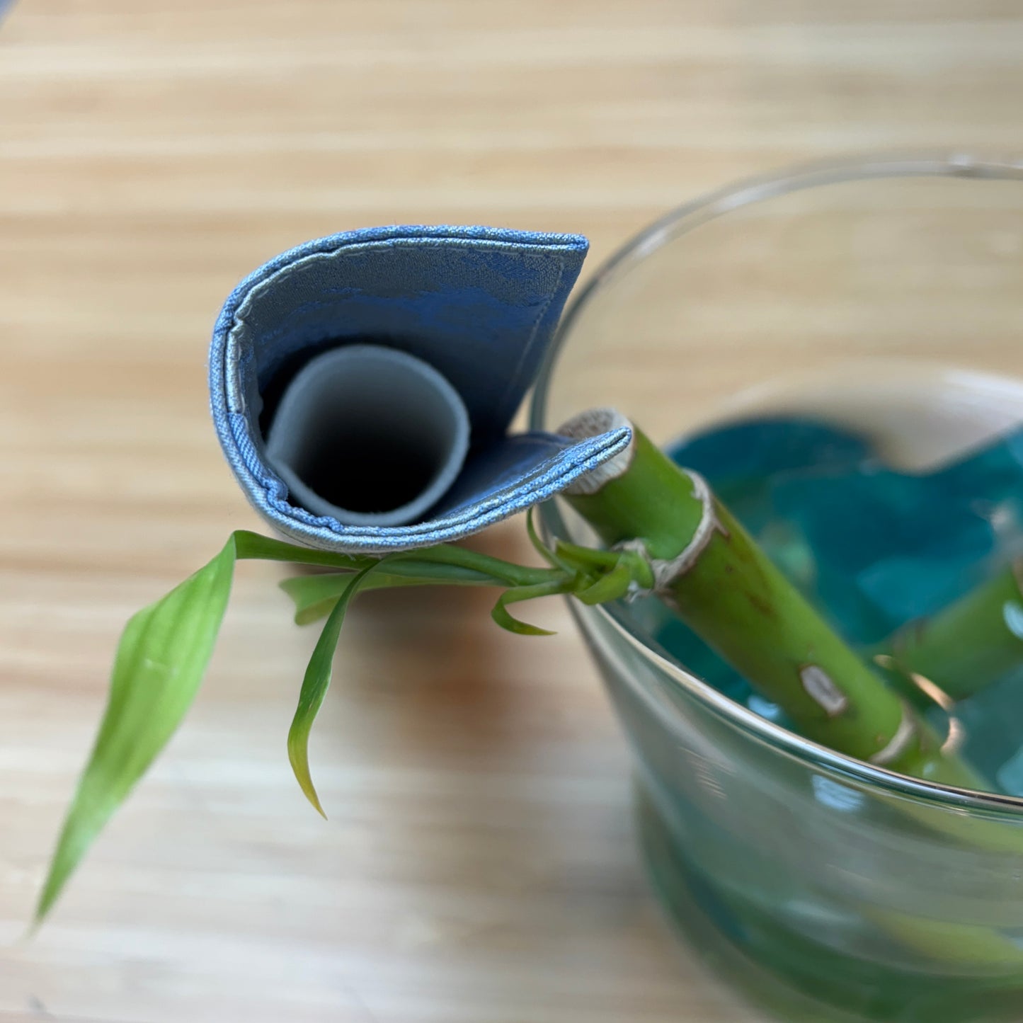 Hand-made Silk Pen Pouch - in Dragonfly & Lotus 蜻蜓与荷 SKU PP201