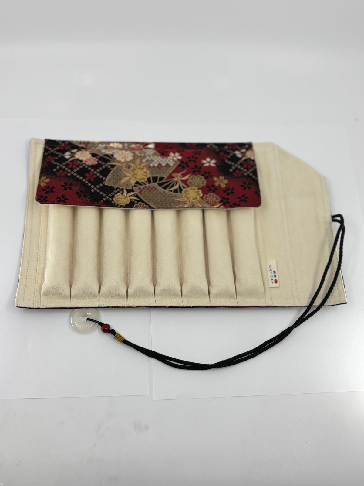 Hand-made Silk Pen Pouch - in Echoed Time 撫今追昔