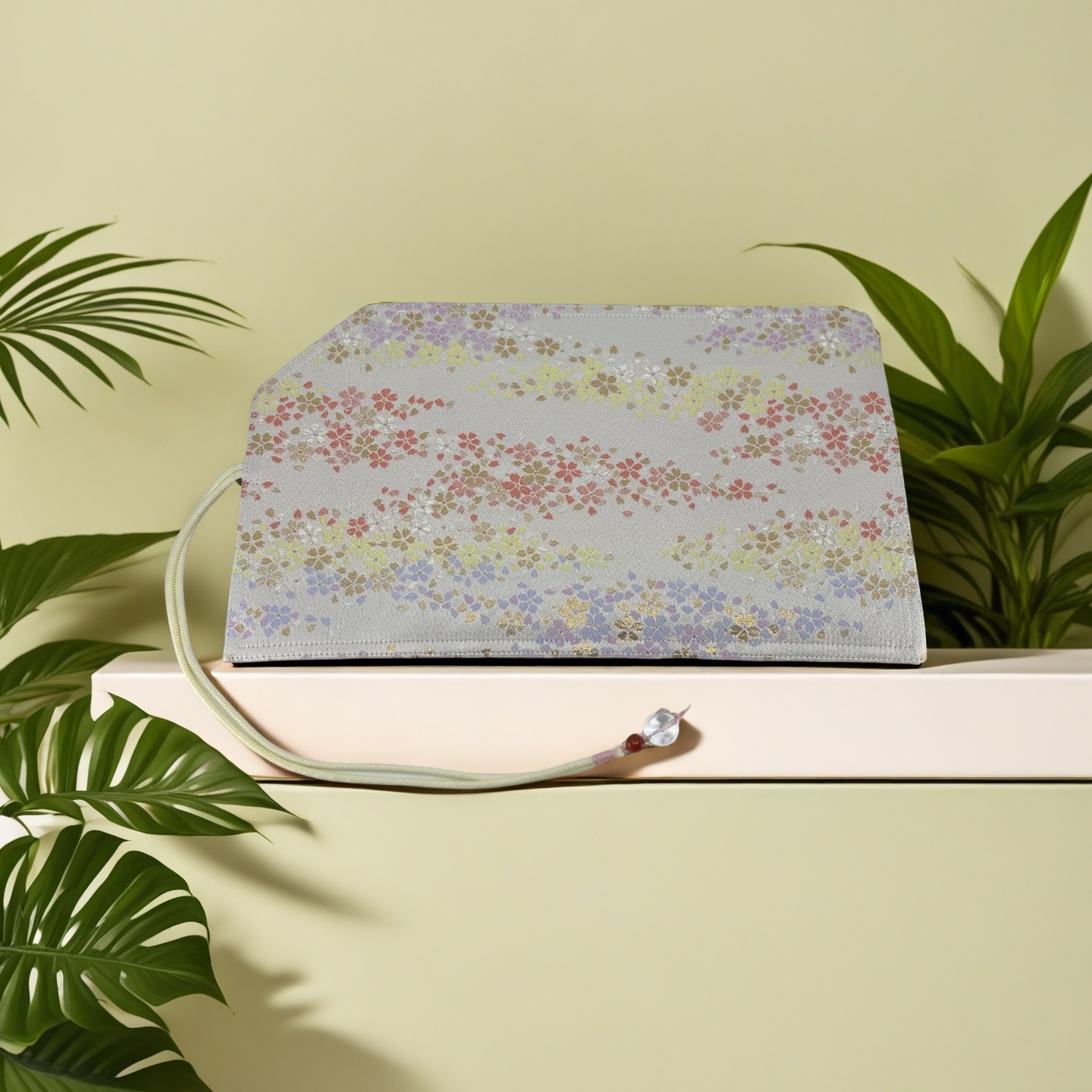 Hand-made Silk Pen Pouch - in Iridescent Bloom 漸變櫻花