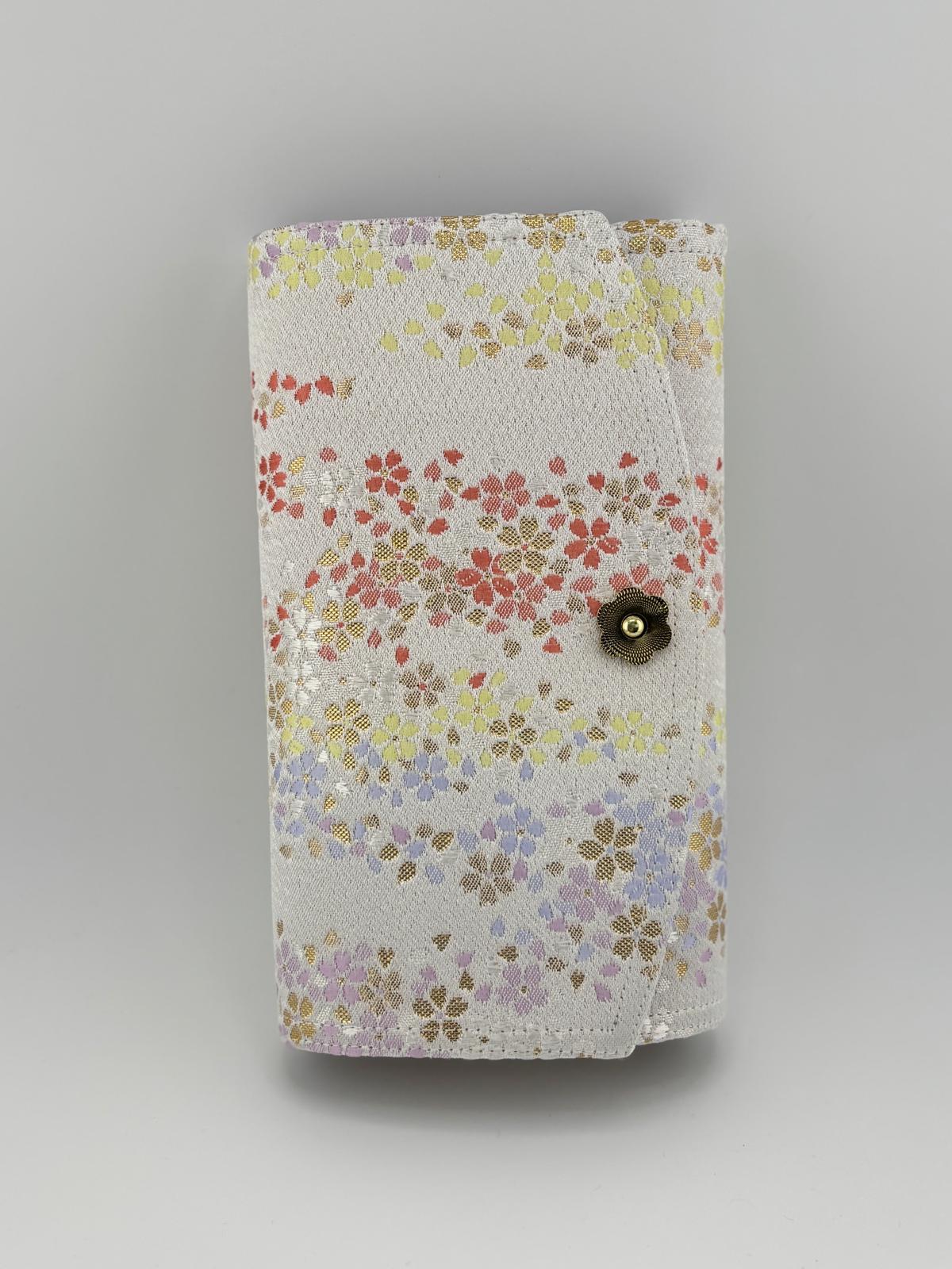 Hand-made Silk Pen Pouch - in Iridescent Bloom 漸變櫻花