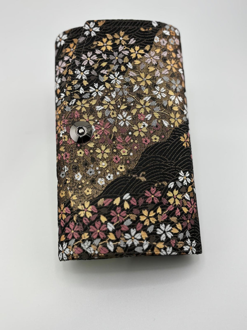 Hand-made Silk Pen Pouch - in Rippling Sakura 流水小櫻