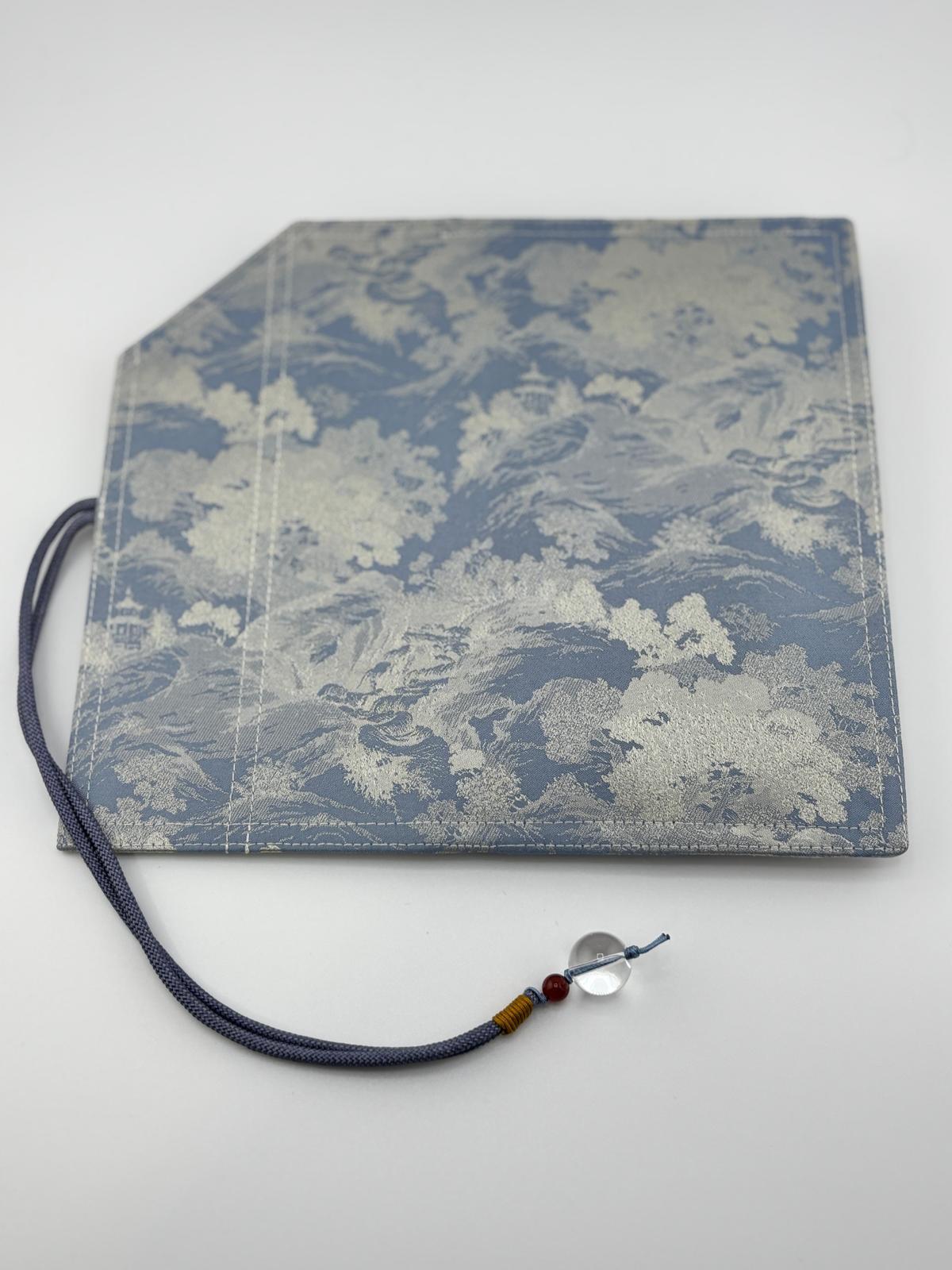 Hand-made Silk Pen Pouch - in ShanShui 山水