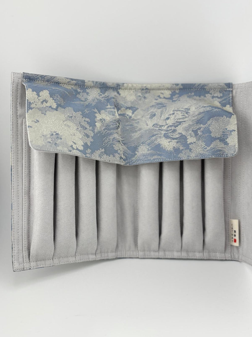Hand-made Silk Pen Pouch - in ShanShui 山水